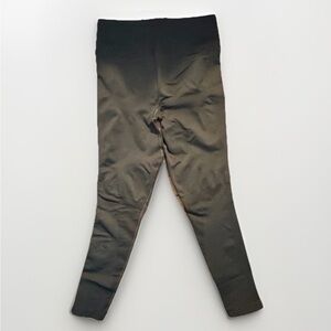 Lululemon Q5 Compression Seamless Leggings – Size 8 – NWOT - Charcoal Grey